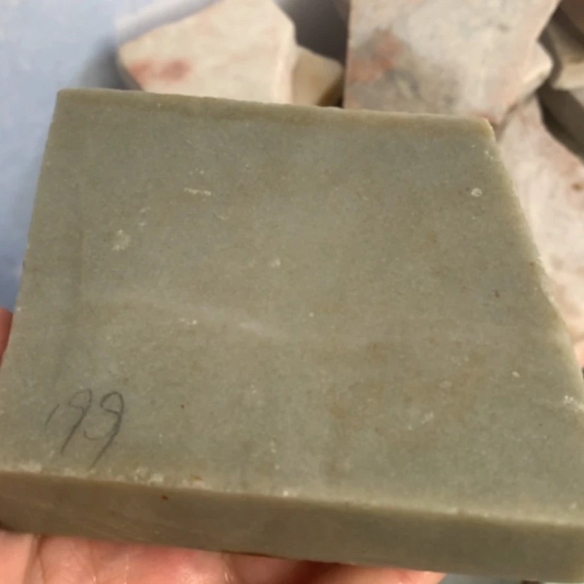 【闪购商品】石英质玉手镯未镶嵌老油青