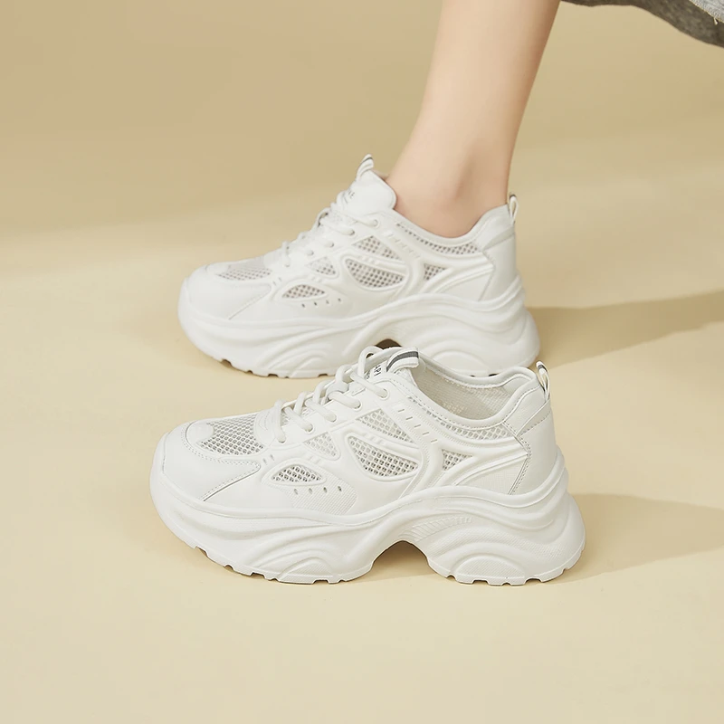 Daphne/达芙妮百搭透气网鞋女厚底时尚休闲运动鞋小白鞋老爹鞋