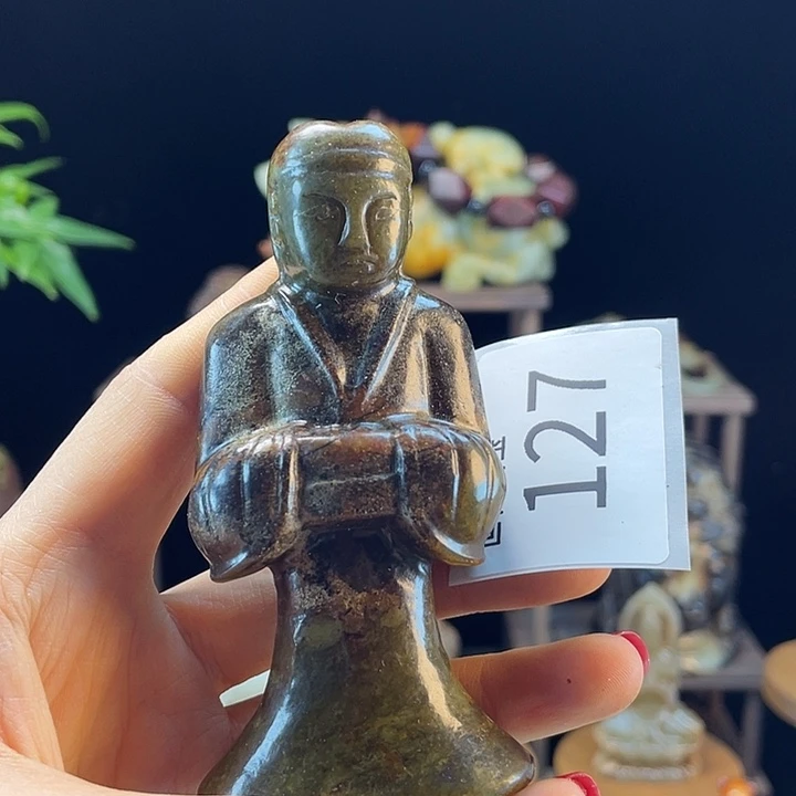 和田玉（糖玉）未镶嵌挂件