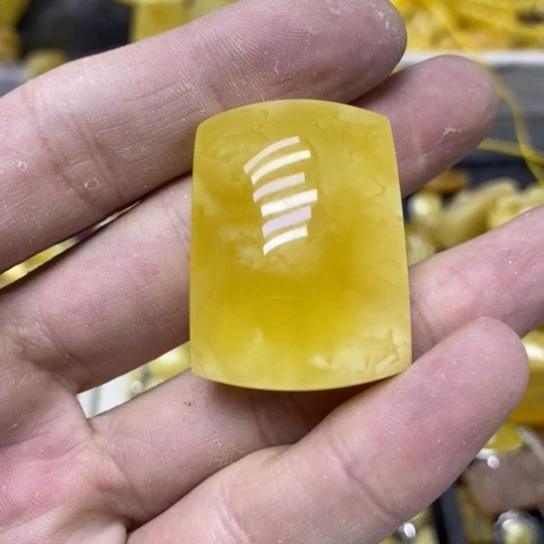 蜜蜡裸石未镶嵌吊坠