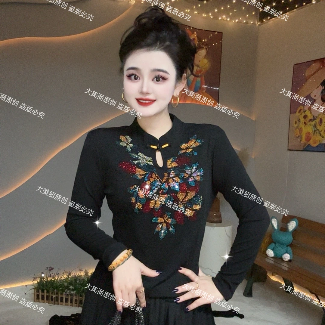 【断码破价】新中式秋冬落叶纷飞加绒爆款洋气时尚长袖打底衫女8141
