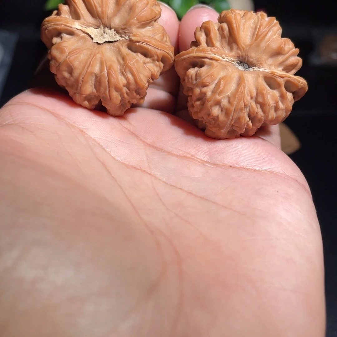 吊坠文玩核桃39凹底