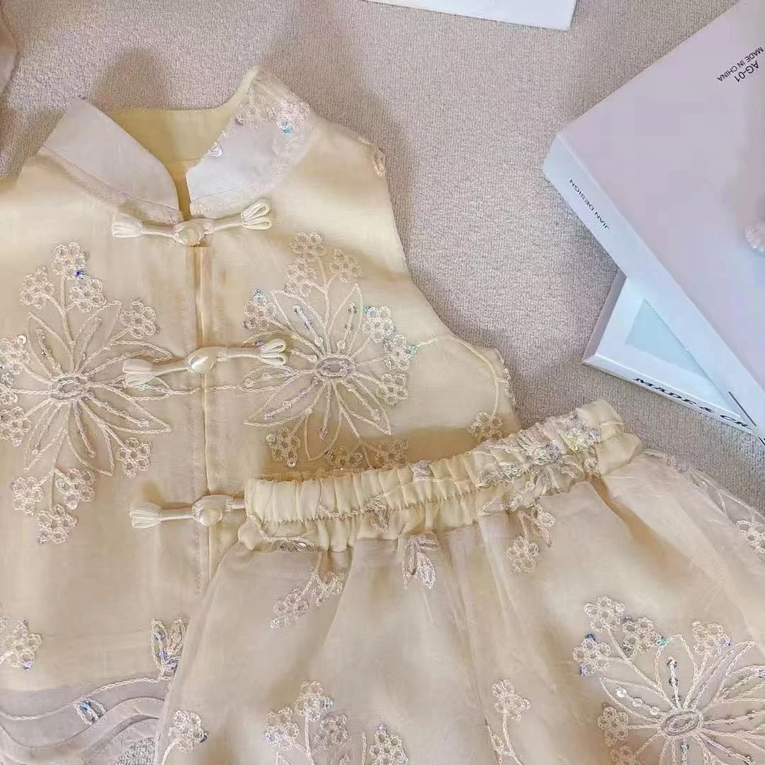 【送帽子】女童夏季新款套装新中式女宝宝无袖上衣刺绣短裤两件套