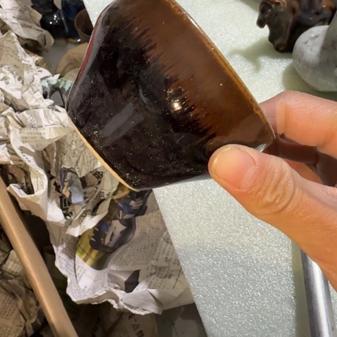 茶盏在这里祝你们幸福