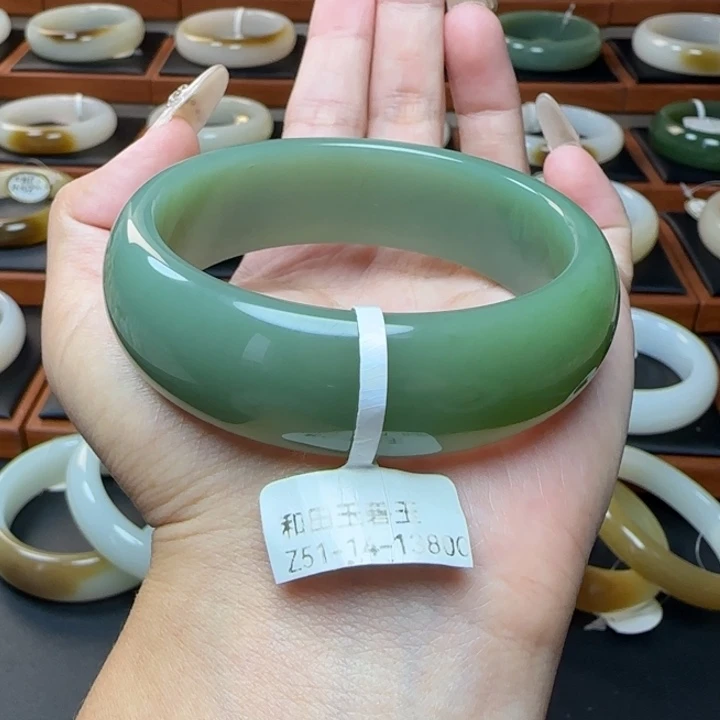 和田玉未镶嵌手镯粉青59.2