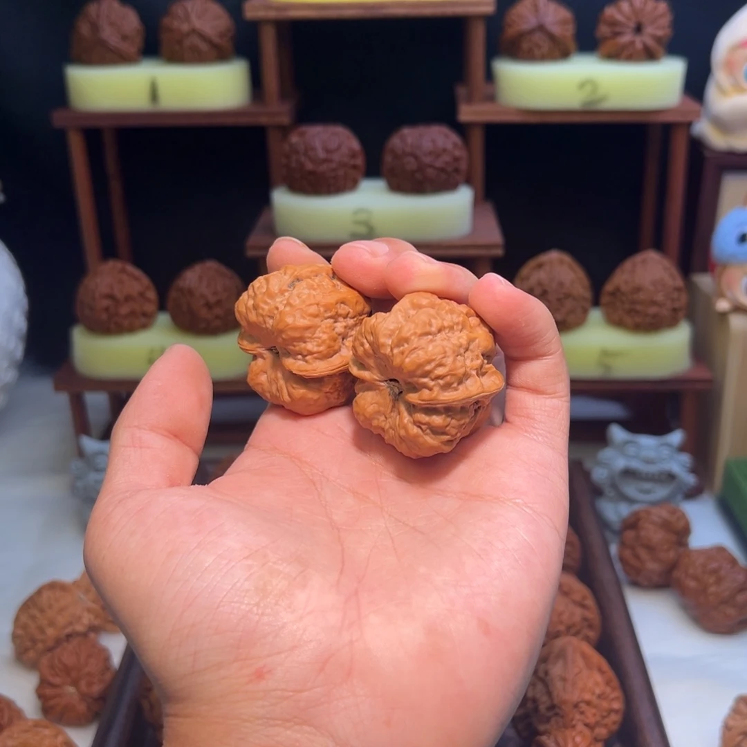 吊坠文玩核桃38肉蛙