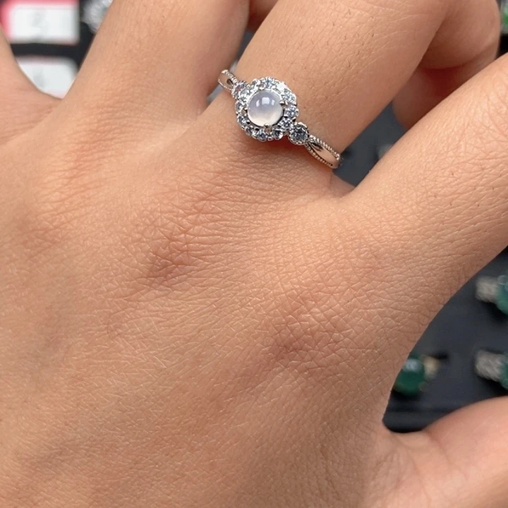 翡翠未镶嵌戒指戒指