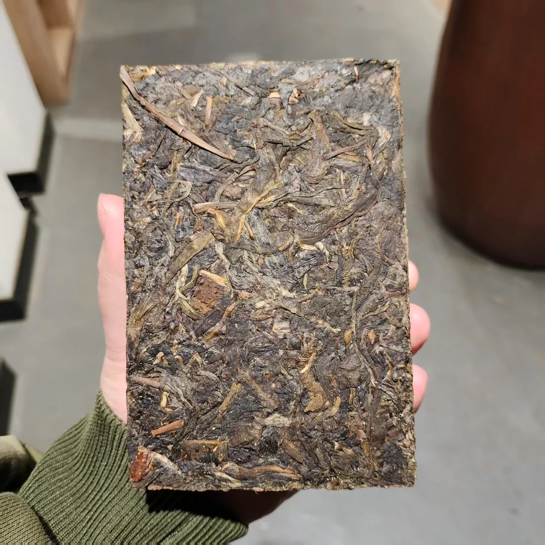 【飞哥开仓放漏】易武哆依树金花砖（生茶）500g