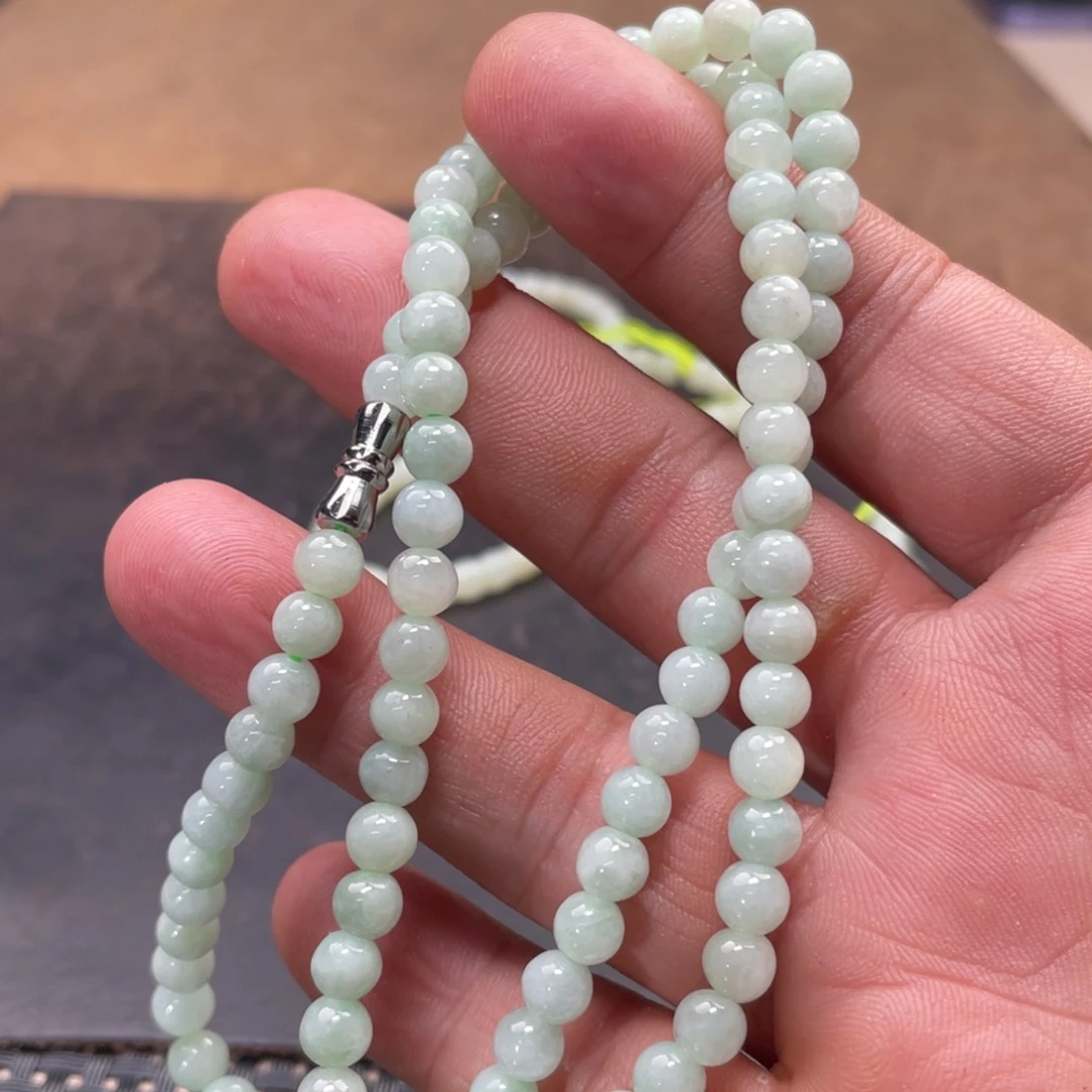 翡翠未镶嵌颈饰多样性发货拍一发一
