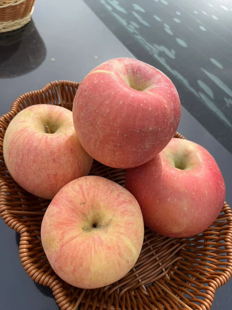 （京东包邮）山西新鲜红富士苹果12果8斤