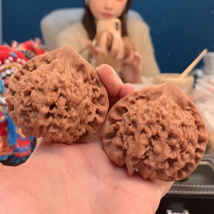 乘***積文玩核桃吊坠53 官帽