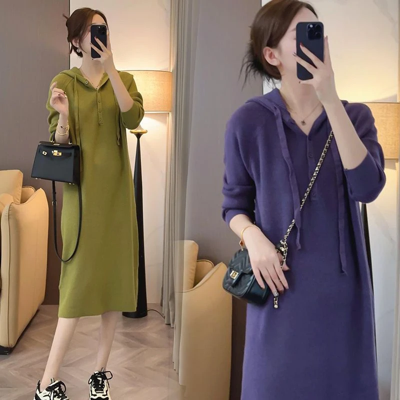 春季新款复古时尚休闲简约连帽针织裙潮洋气纯色减龄百搭直筒裙女