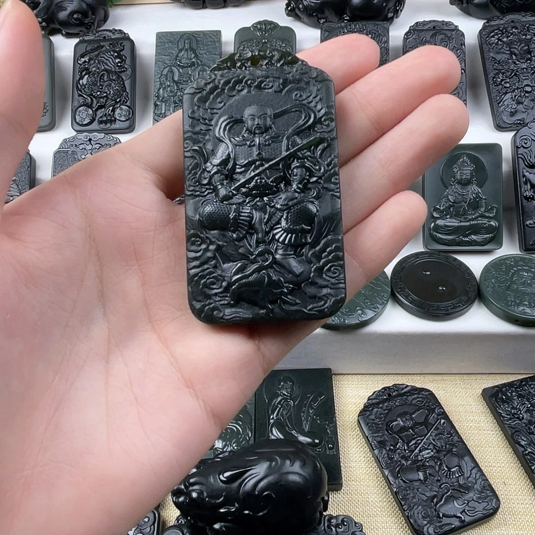 希***言和田玉（青玉）未镶嵌颈饰