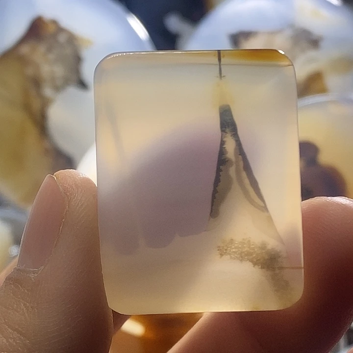 未镶嵌颈饰玛瑙/玉髓啊*