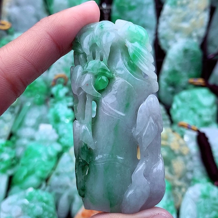 翡翠吊坠(不含链)未镶嵌