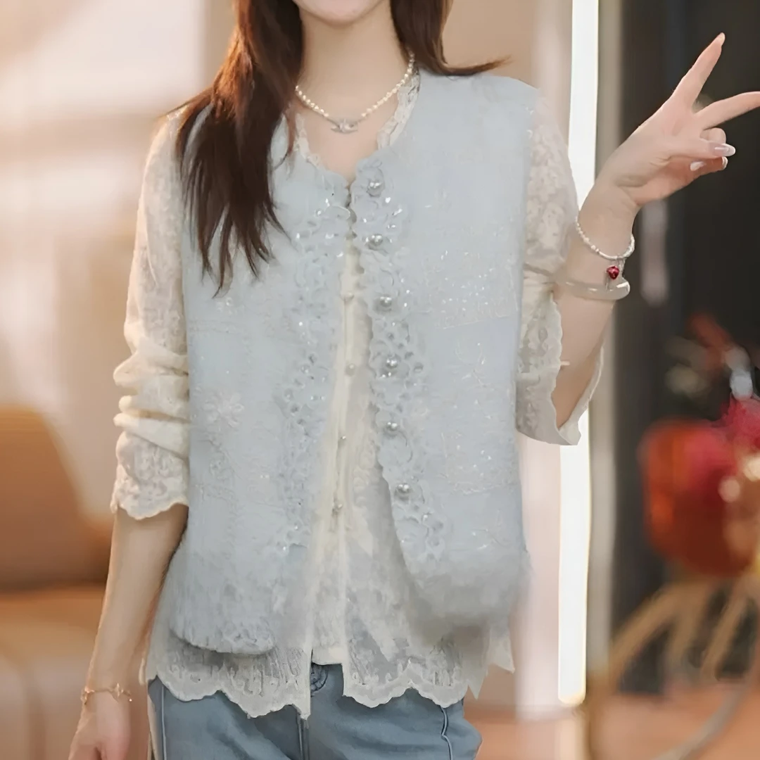 [现货]蔚蓝2025春装新款法式淑女提花蕾丝圆领马夹