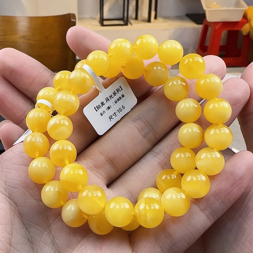 琥珀裸石未镶嵌多样性发其一