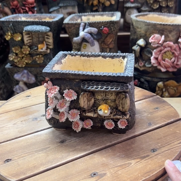 青藤多肉花盆百搭