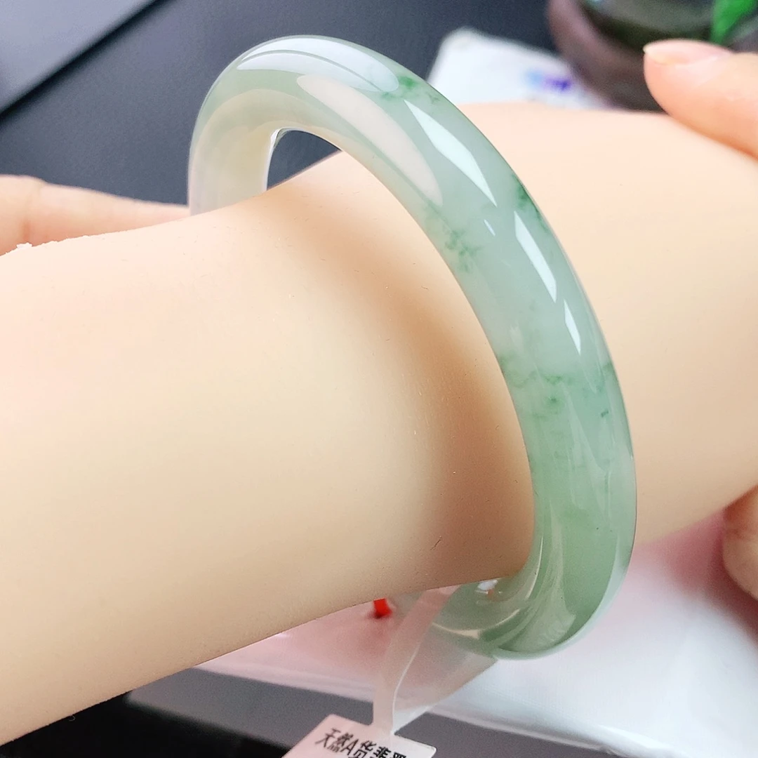 未镶嵌手镯翡翠56圆