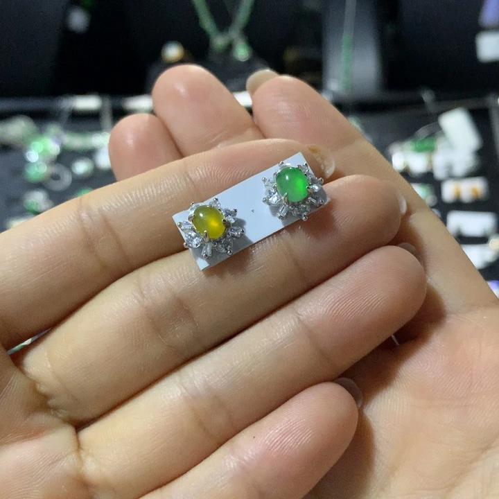 陈***u翡翠银S925镶嵌戒指