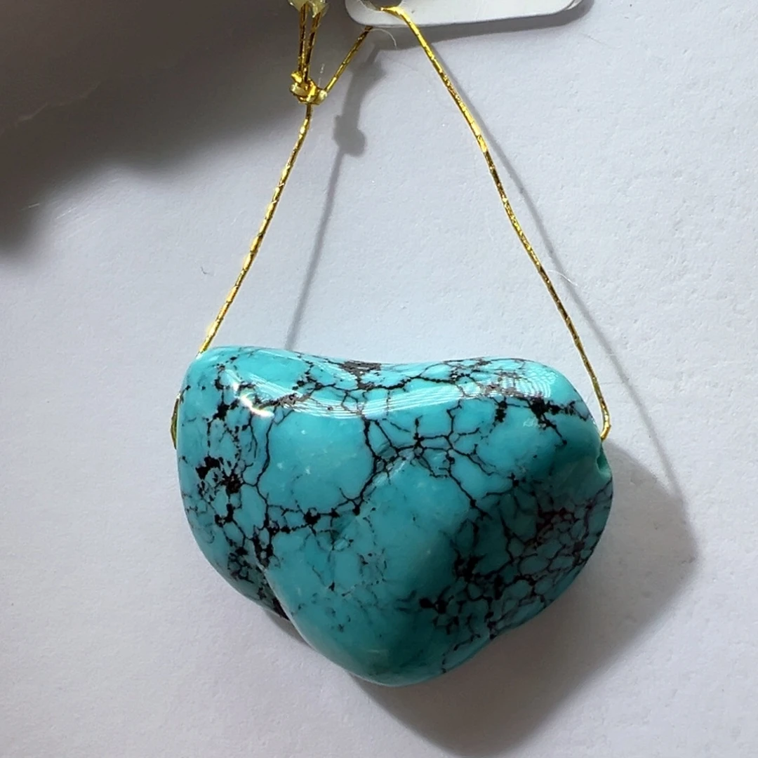 绿松石未镶嵌挂件