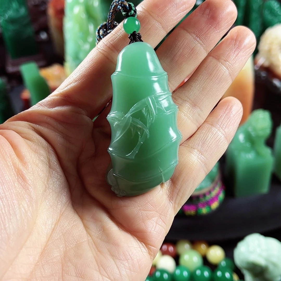 四川石名贵石材梅子青