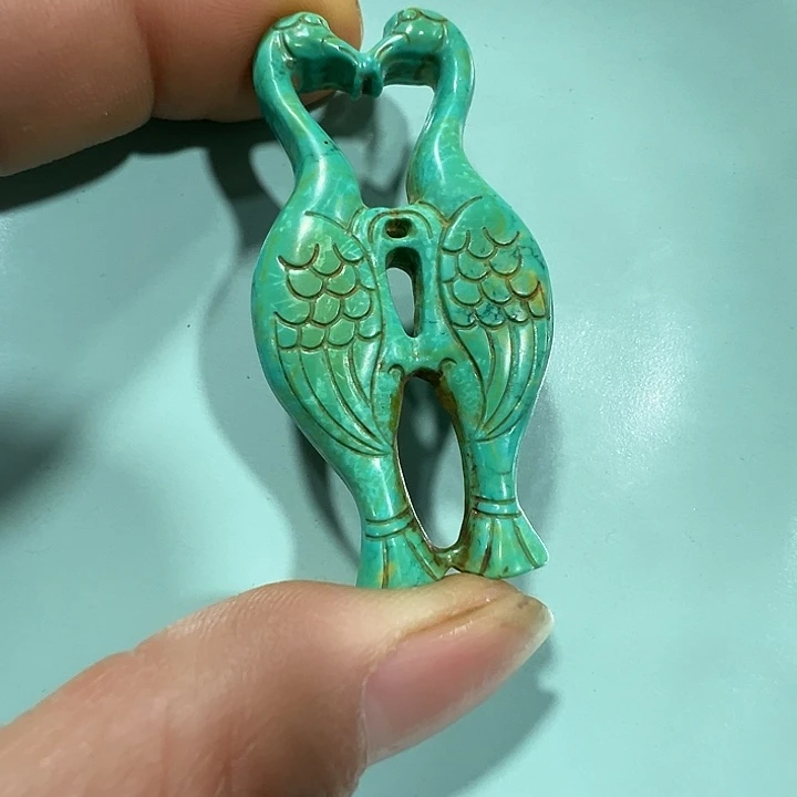 透闪石质玉未镶嵌挂件