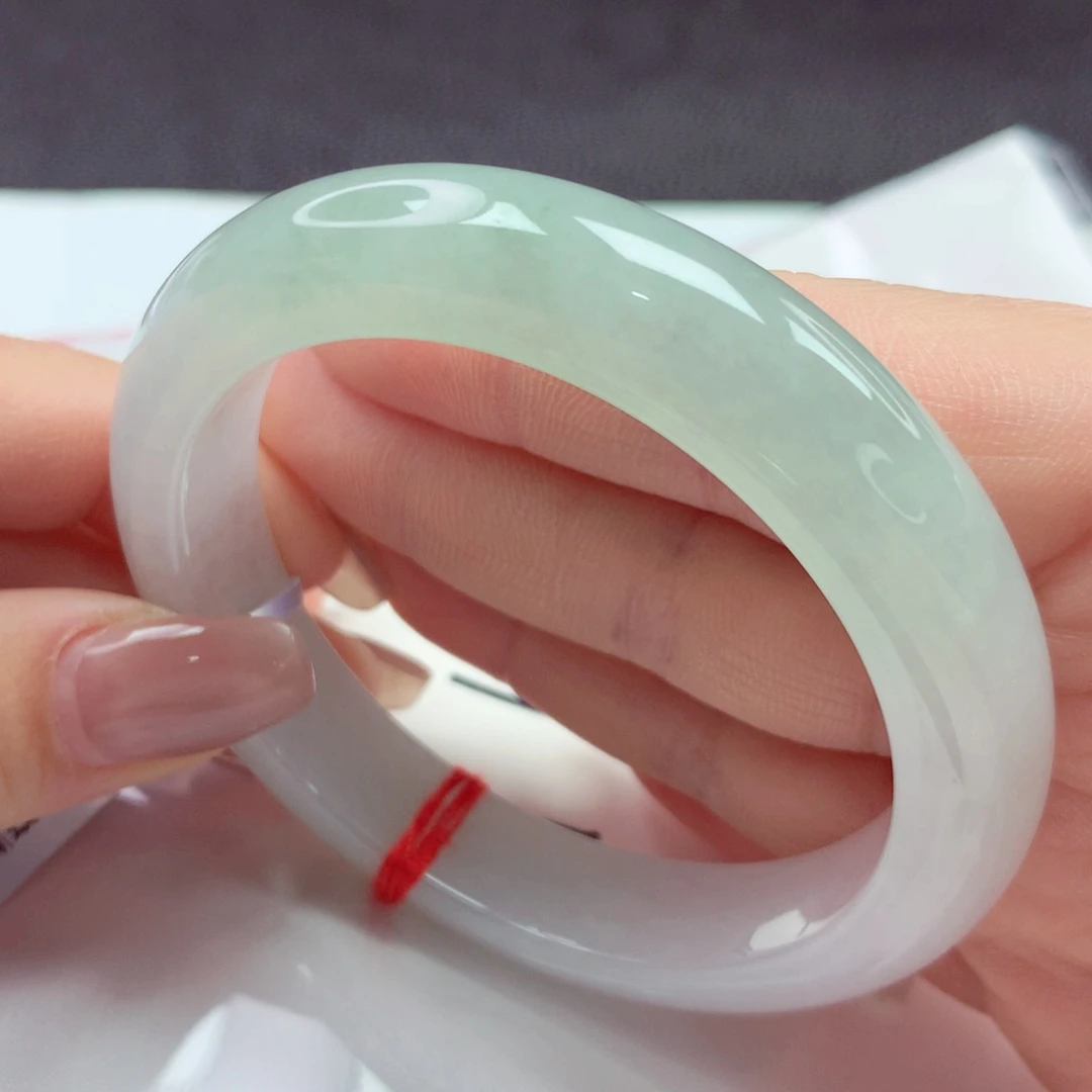 翡翠手镯未镶嵌手镯57