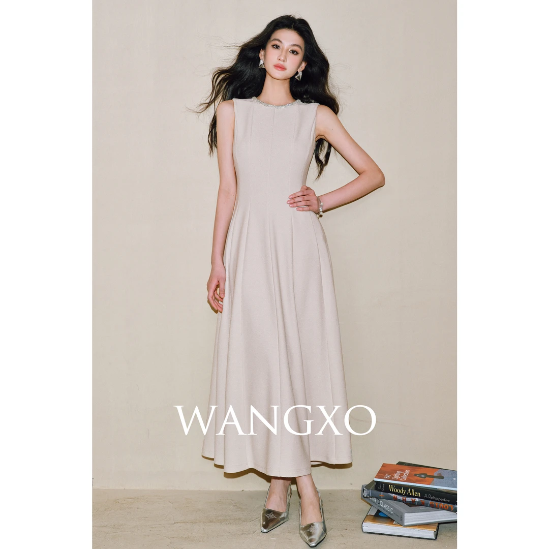 WANGXO 优雅钻饰分割修身A型无袖连衣裙  2431755W
