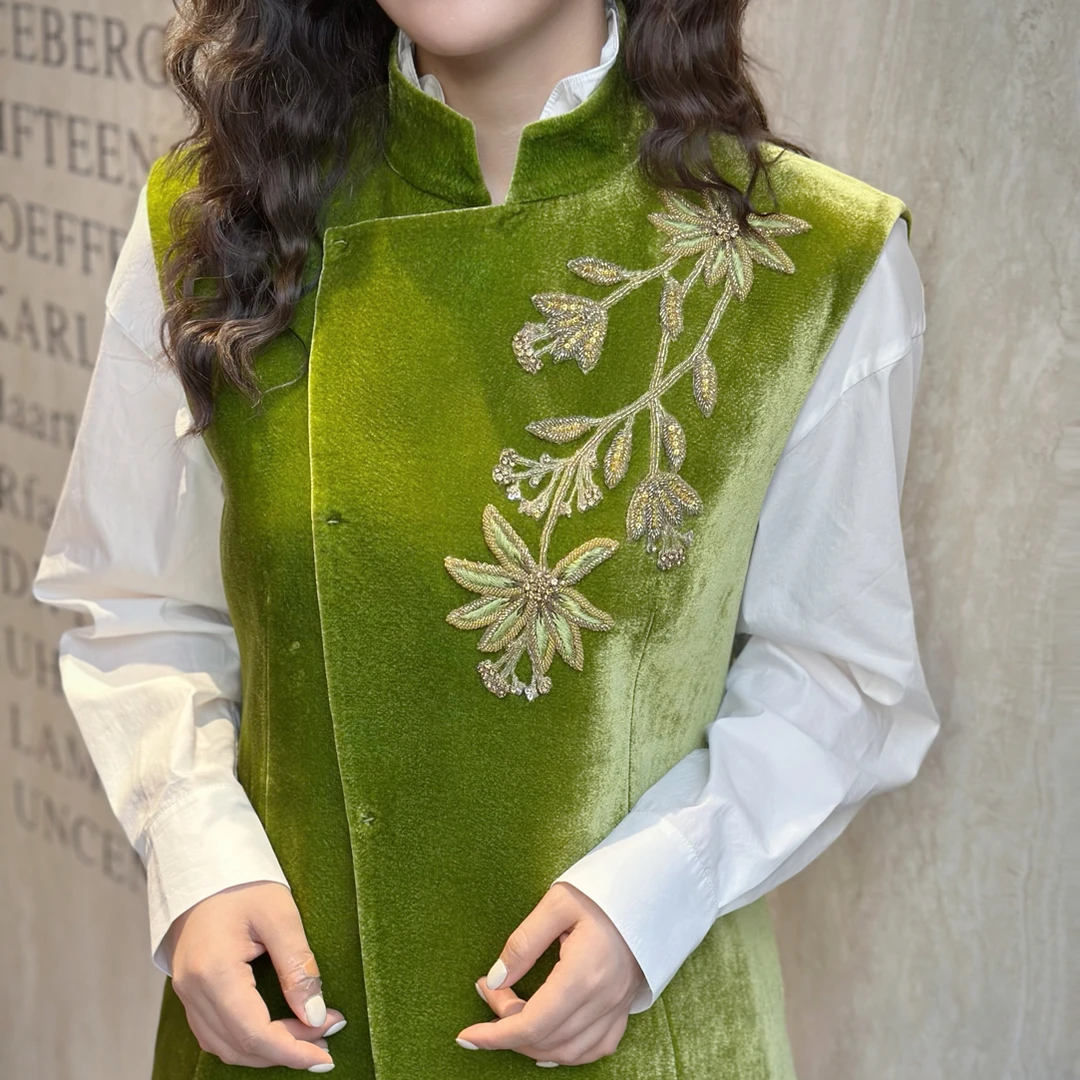 新中式国风丝绒立领刺绣叠穿马甲