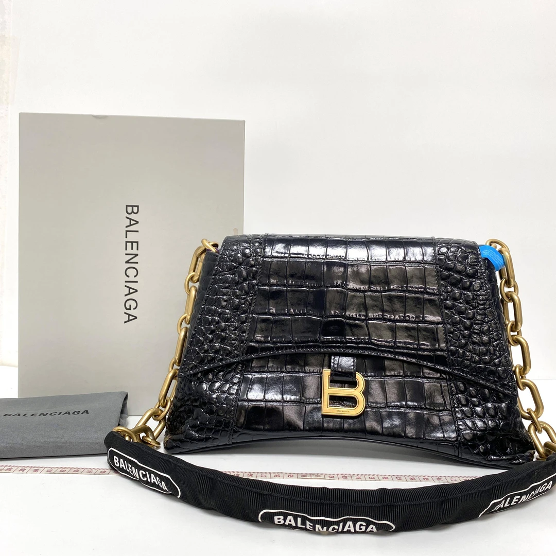 胖虎佳佳/巴黎世家/95新/公价0/箱包/单肩包/312505160070