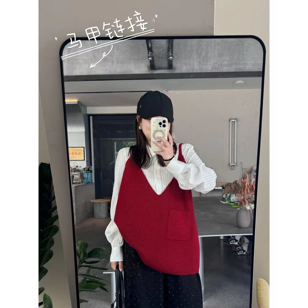 晶咕佳佳【绯色心动】编织感大V口吊带背心马甲秋季时尚休闲搭配