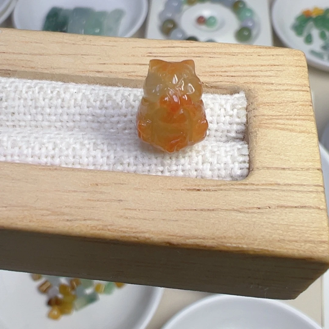 翡翠散珠老鼠一只