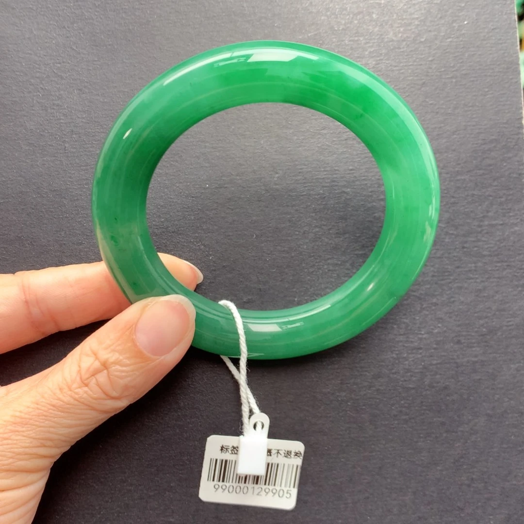 未镶嵌手镯石英质玉