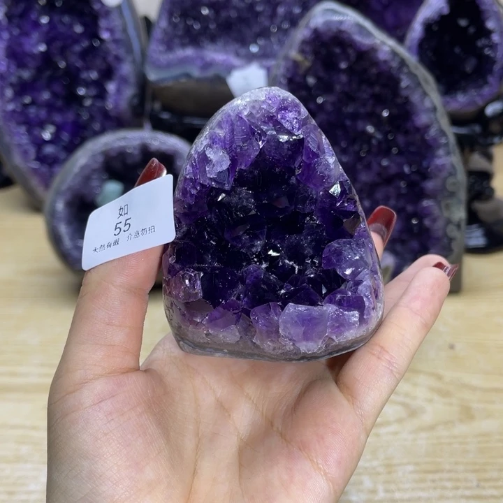 未镶嵌大型摆件（非配饰）紫晶