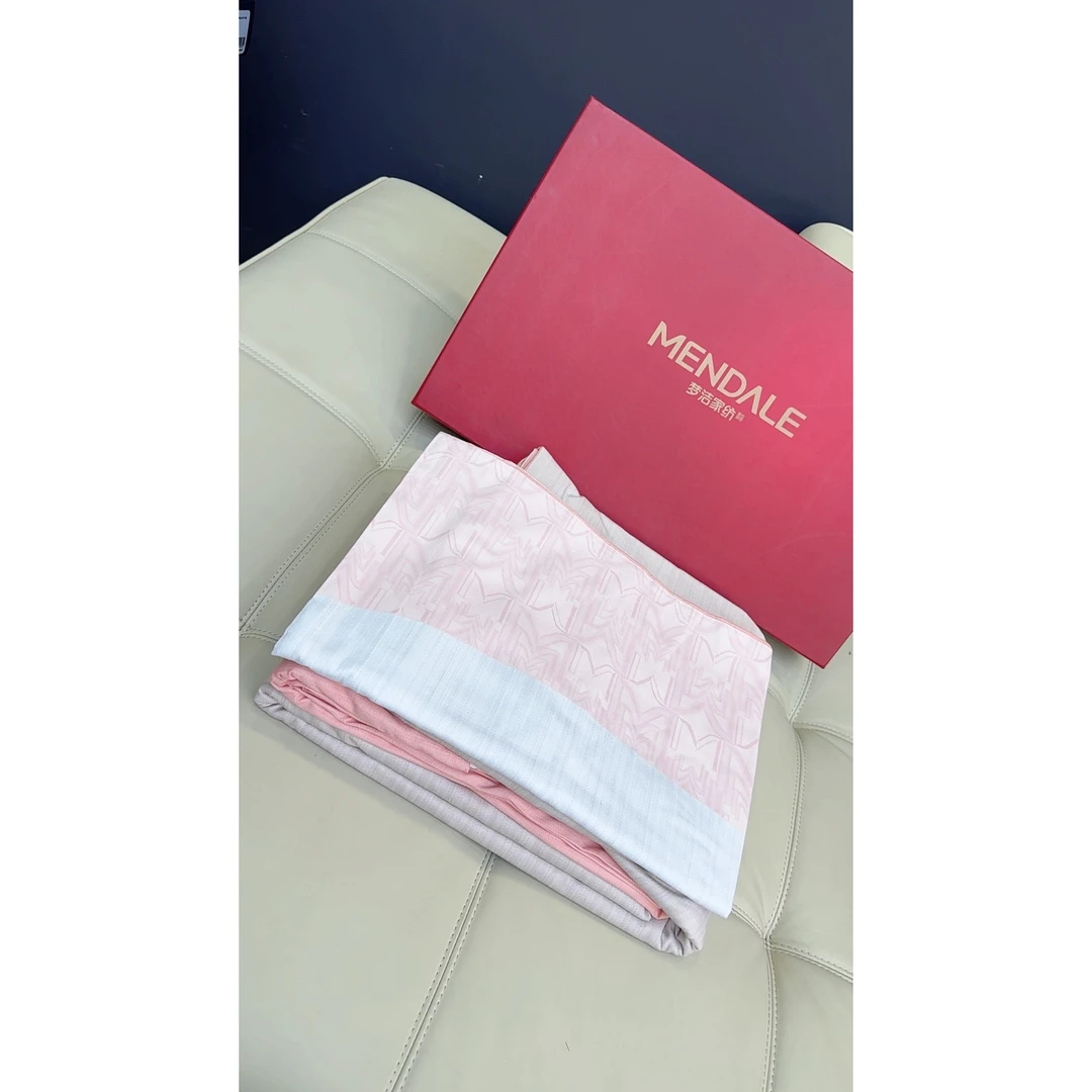 品牌原单抗菌磨毛印花【四件套—2m*2.3m】—早安柏林—X-001