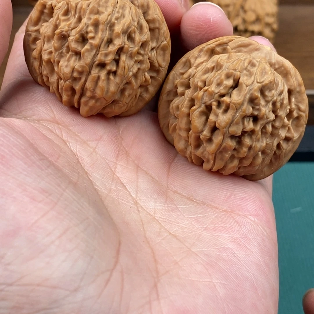 文玩核桃吊坠楼子