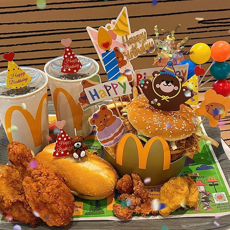 小红书同款麦当劳生日桶西瓜榴莲蛋糕装饰插件牌网红小熊蜡烛摆件