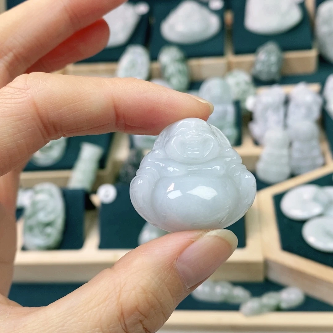 翡翠颈饰未镶嵌海*佛公