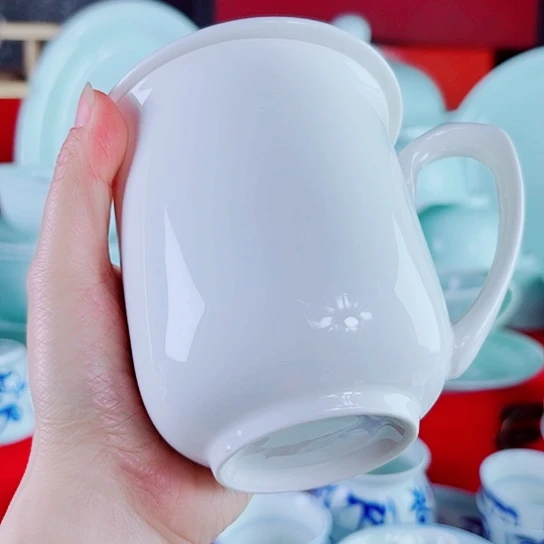 陶瓷纯白水杯单只