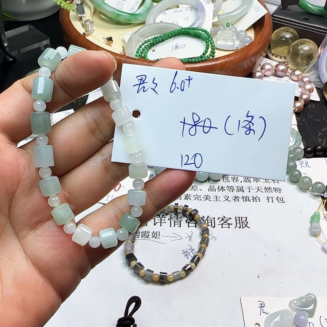 翡翠未镶嵌颈饰天然翡翠Ａ