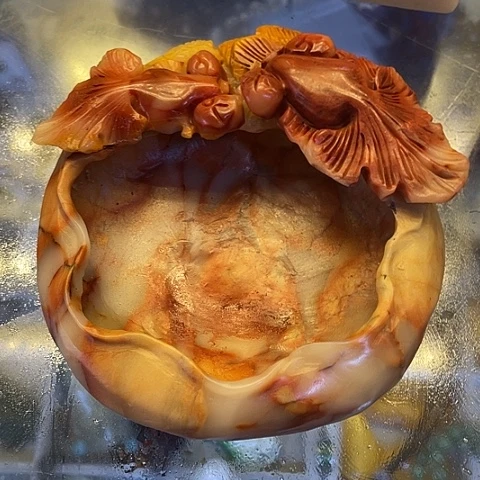 寿山石烟灰缸芙蓉石，年年有余