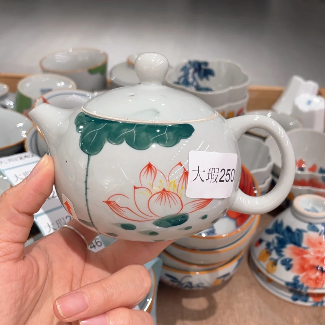 釉下手绘茶具微瑕