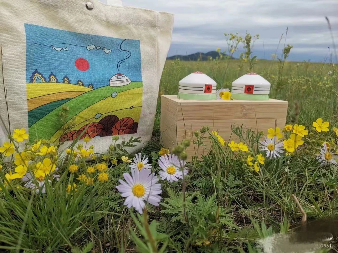 蒙古包香炉陶瓷，