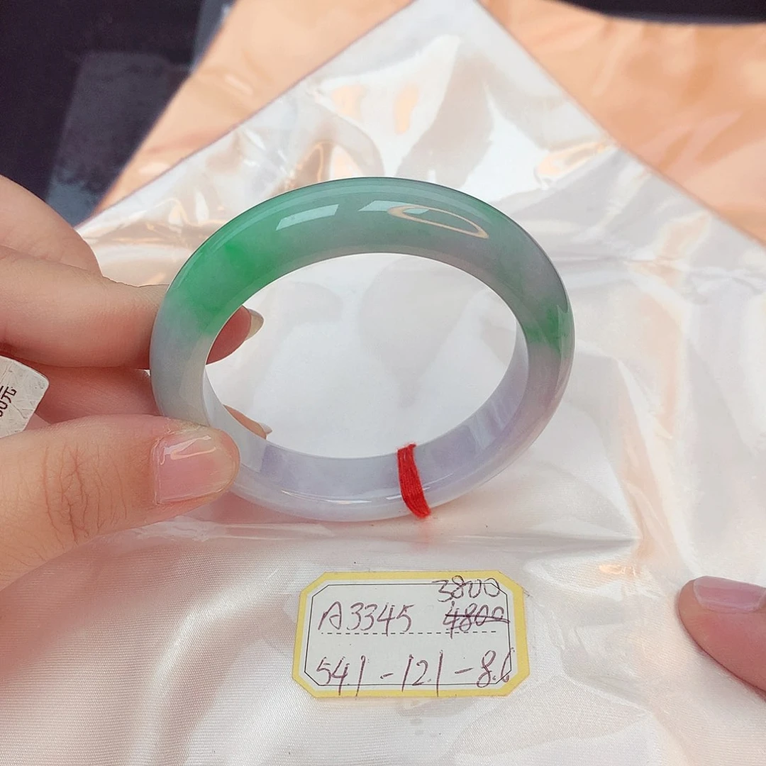 翡翠手镯未镶嵌缅甸翡翠