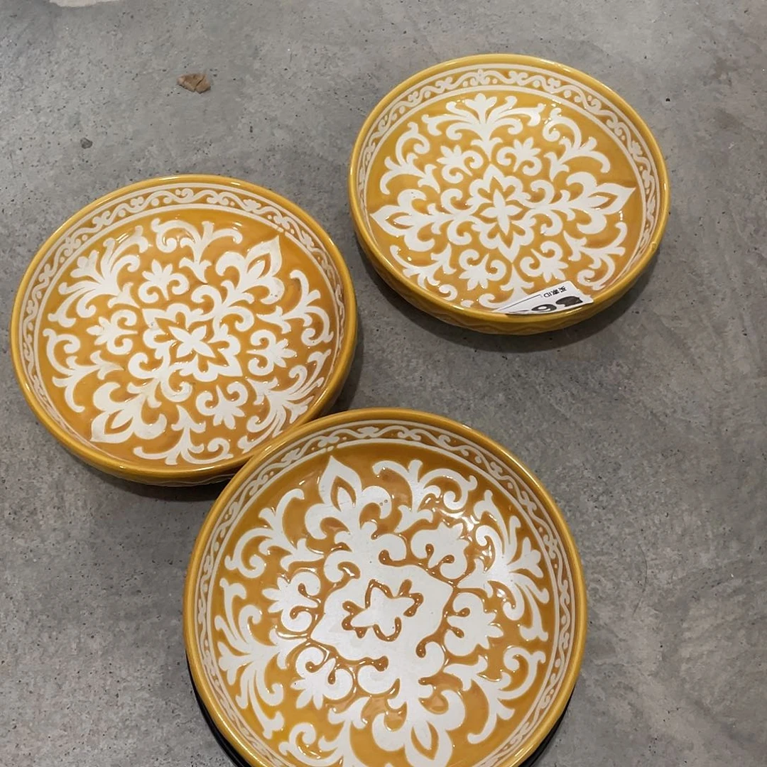 立***暇瓷      寸温佩家 数量是4