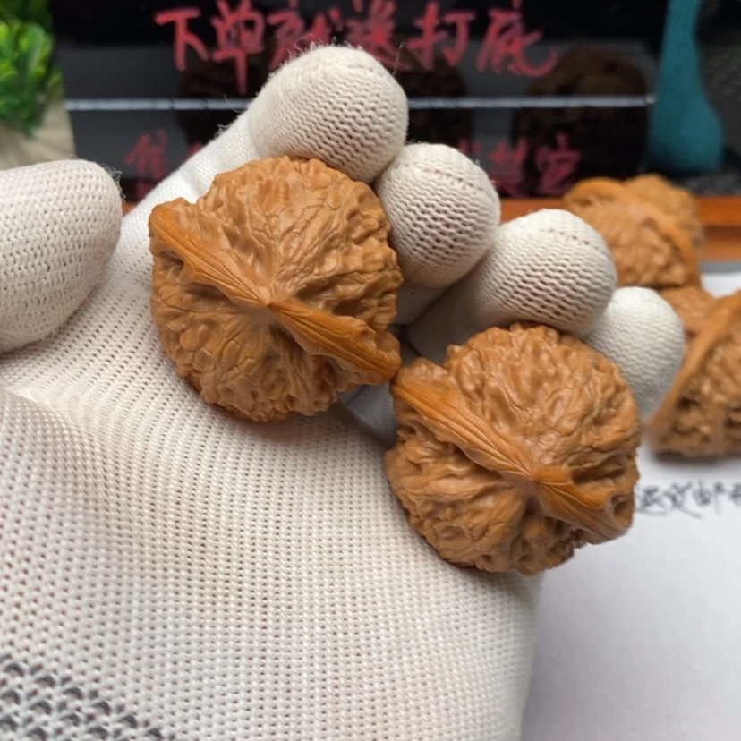 【闪购商品】文玩核桃把件118宫灯