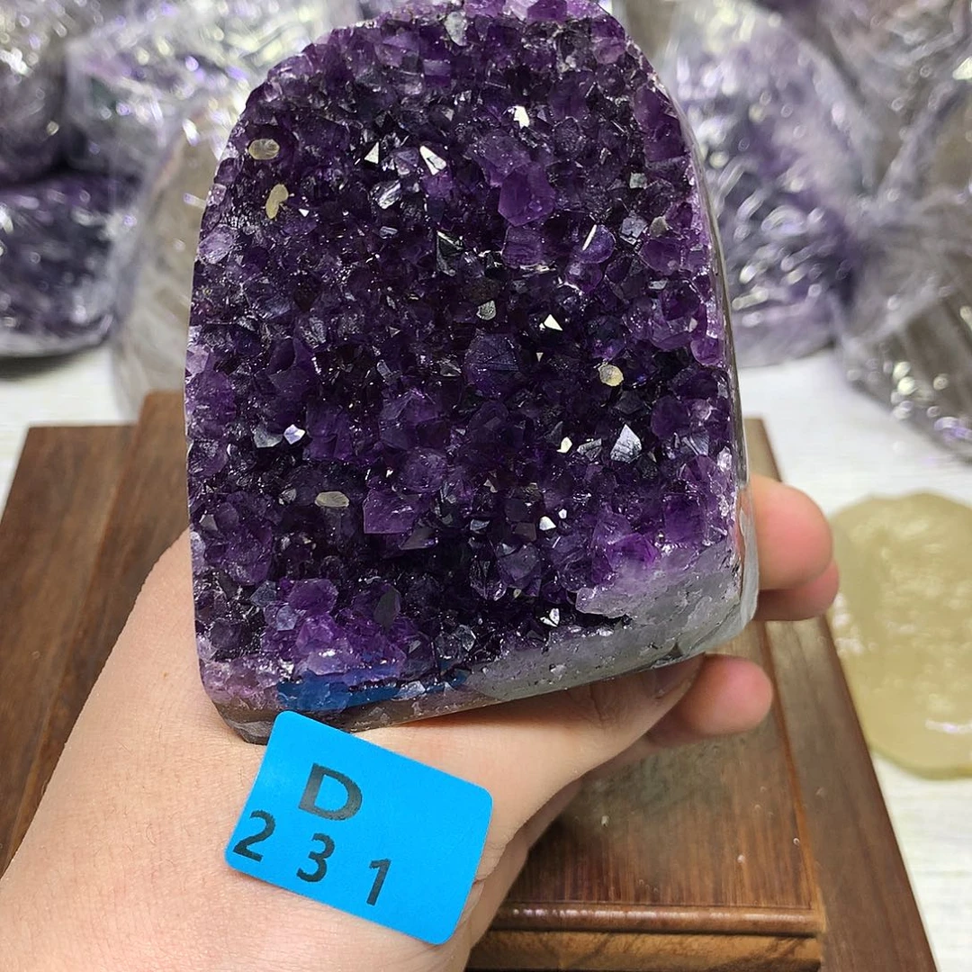 紫晶大型摆件（非配饰）未镶嵌
