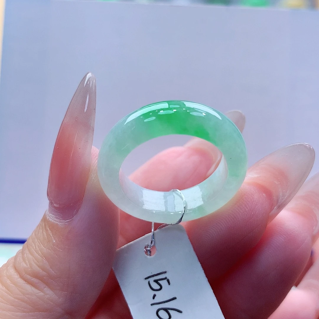 翡翠未镶嵌戒指缅甸A货