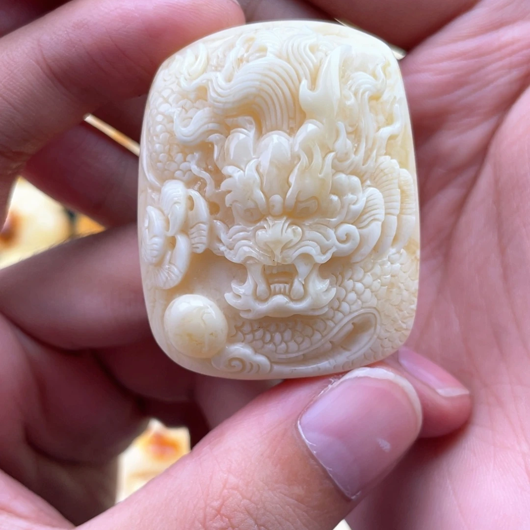 琥珀未镶嵌裸石蜜蜡